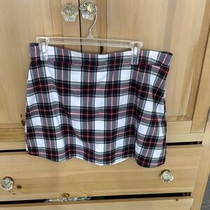 Hollister Plaid Mini Skirt - Black, White, and Red